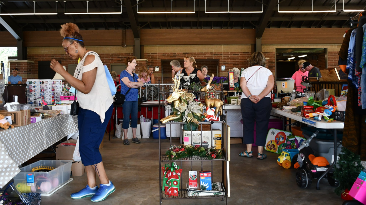 Treasure Hunters Market